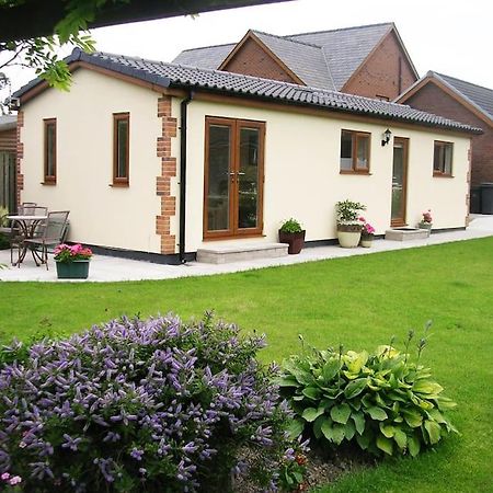 Coastal Garden Lodge Preesall 外观 照片